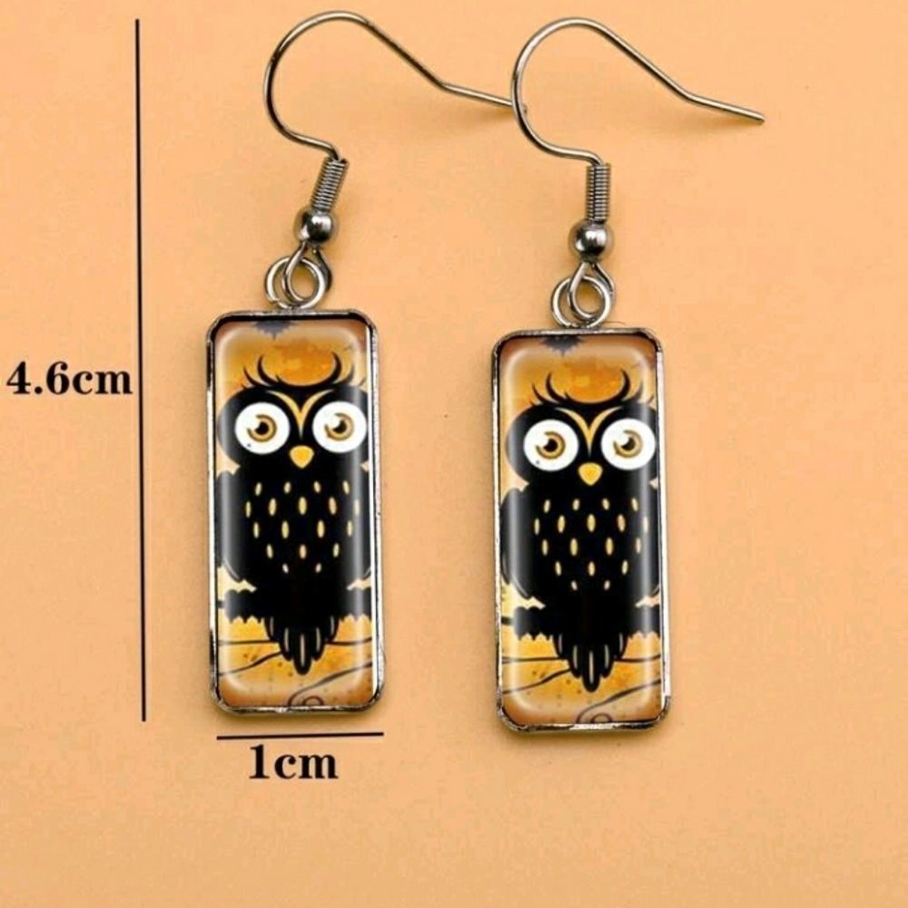 Owl Design Dangling Rectangular Hook Earrings - Picture 5 of 7